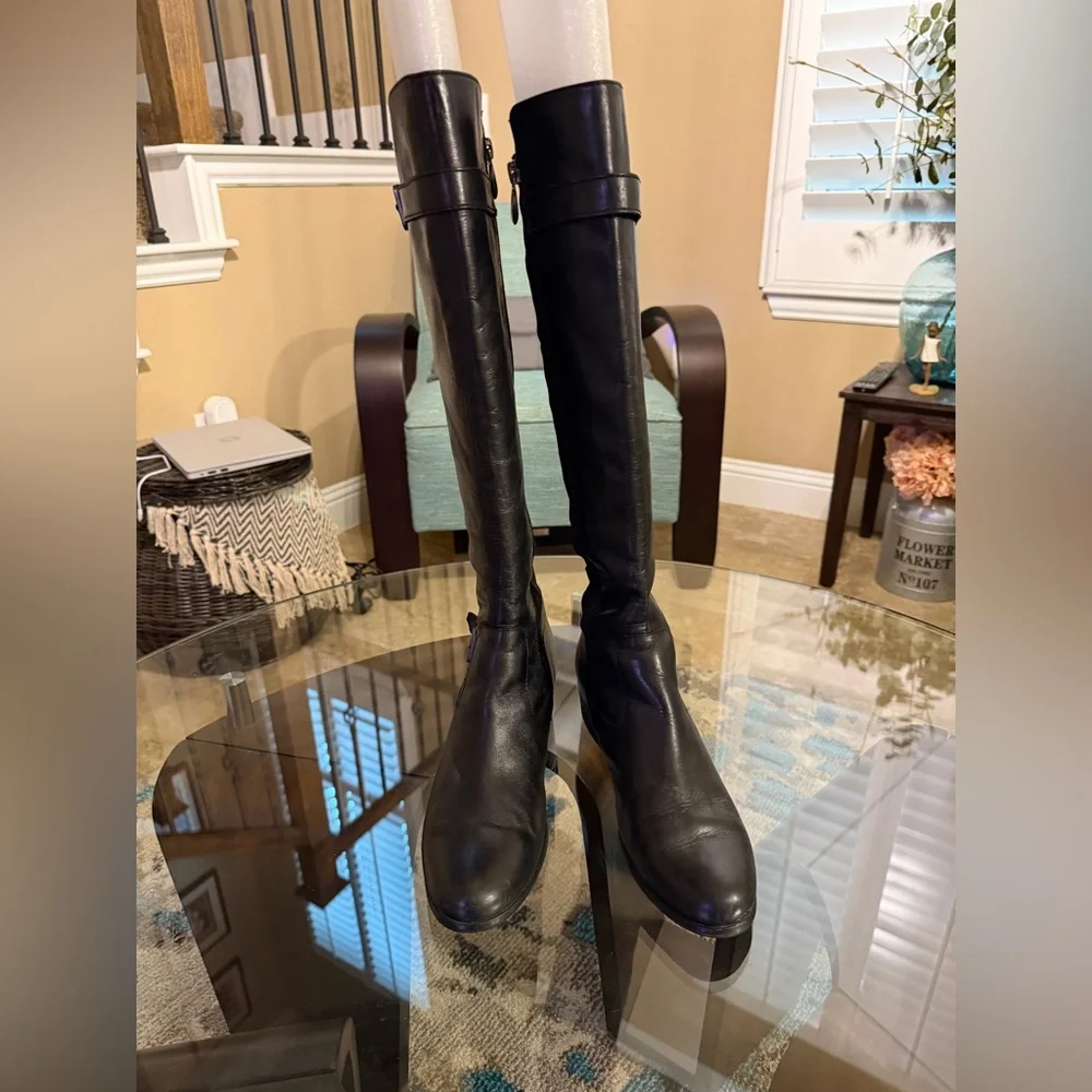 Tahari Kent Leather Tall Black Buckle Riding Equestrian Boots size 8.5‎